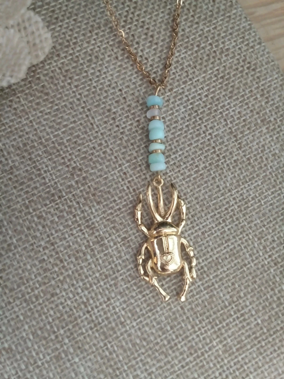 Collier scarabée et pierres d'Opale bleu naturelles – photo 2